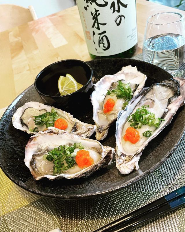 公式 The Cave De Oyster 東京駅八重洲地下街 八重洲 オイスターバー